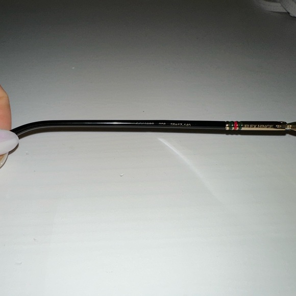 Gucci Sunglasses - Picture 4 of 4